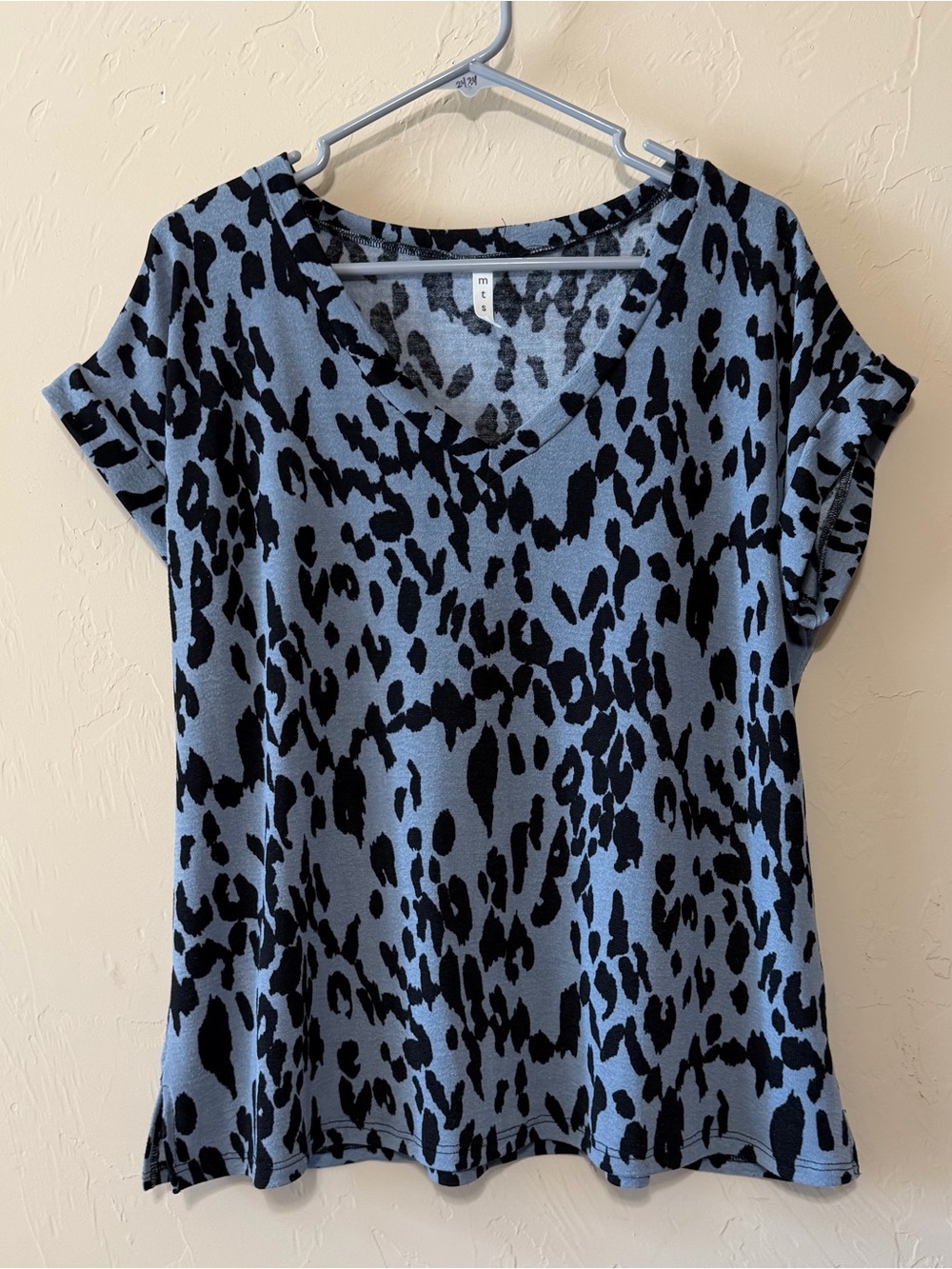 mts Blue and Black Leopard Print V-Neck Top
